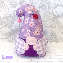 Load image into Gallery viewer, Collectable Hug - Garden Gnomes Essential Oil Diffusers
