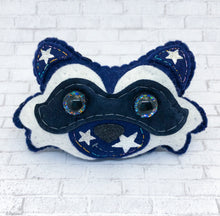 Load image into Gallery viewer, Raccoon Hugs - Essential Oil Diffuser Plushie
